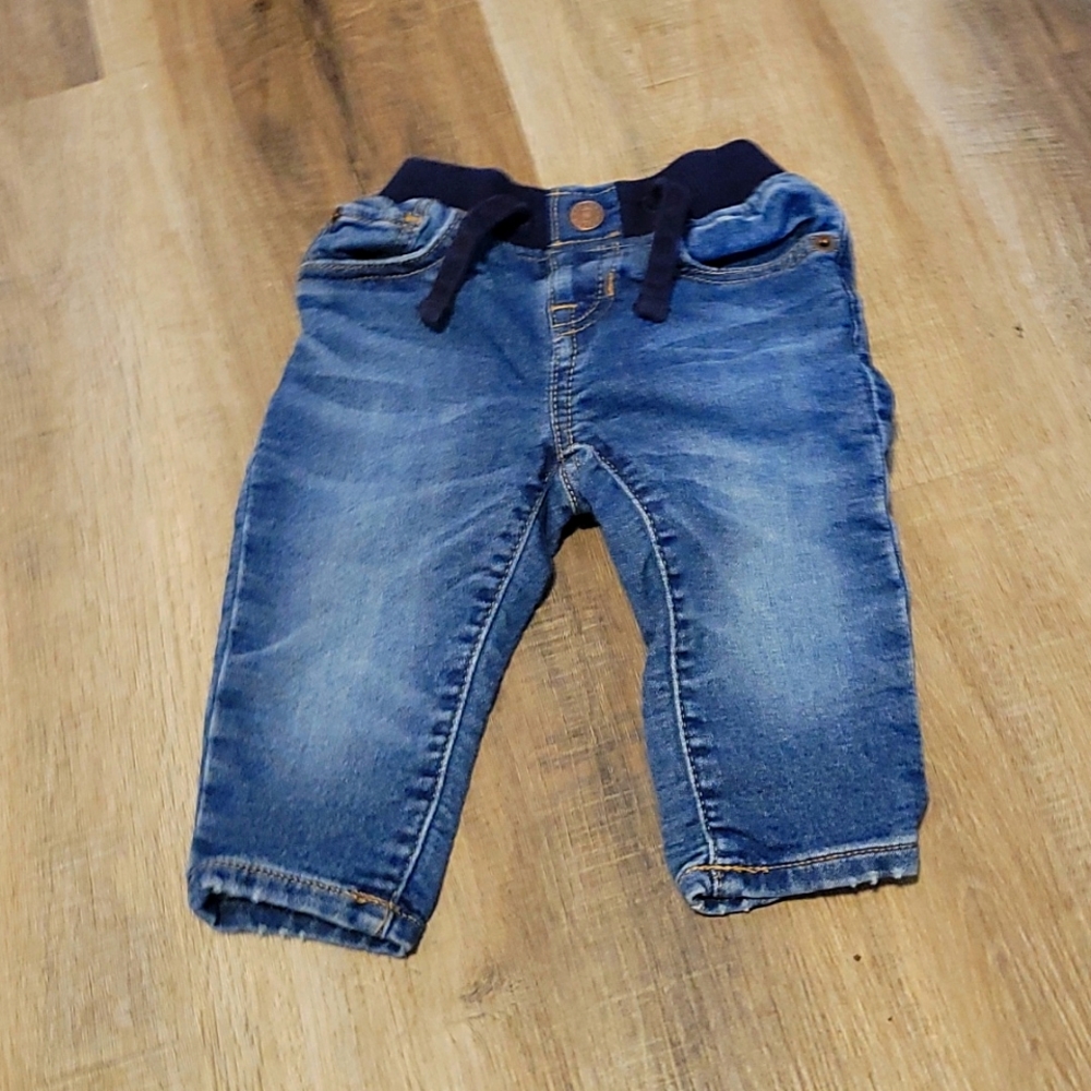 Baby Gap - Blue Jeans with elastic band waist. Size: 3-6months